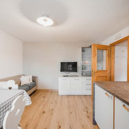 Casa Dorich Apartment Pozza di Fassa Ngoại thất bức ảnh