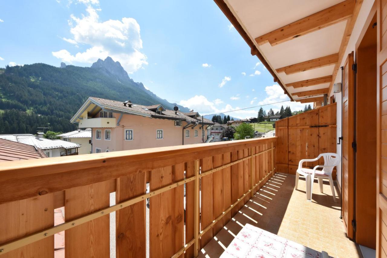Casa Dorich Apartment Pozza di Fassa Ngoại thất bức ảnh