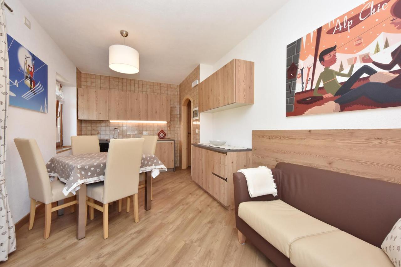 Casa Dorich Apartment Pozza di Fassa Ngoại thất bức ảnh