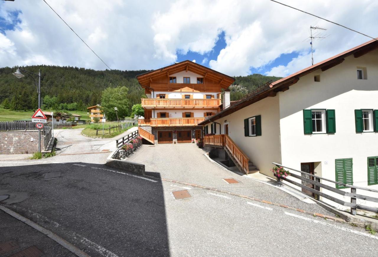 Casa Dorich Apartment Pozza di Fassa Ngoại thất bức ảnh