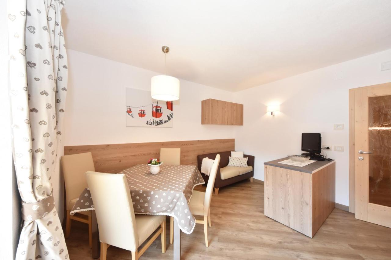 Casa Dorich Apartment Pozza di Fassa Ngoại thất bức ảnh