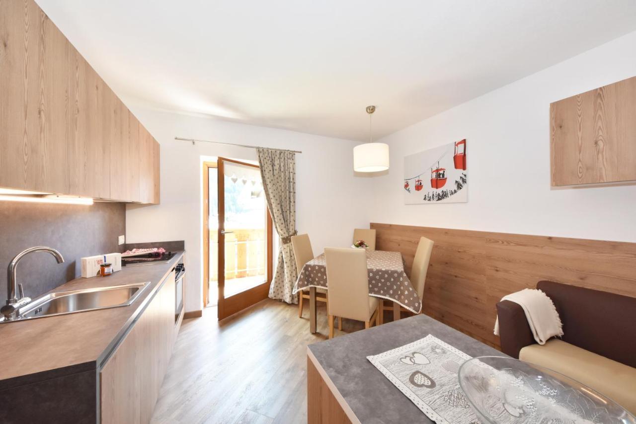 Casa Dorich Apartment Pozza di Fassa Ngoại thất bức ảnh